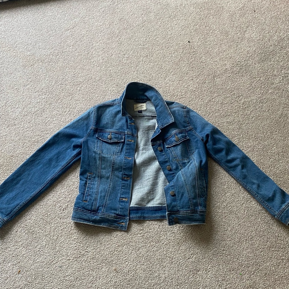 Denim Universal Threads New Denim Jacket